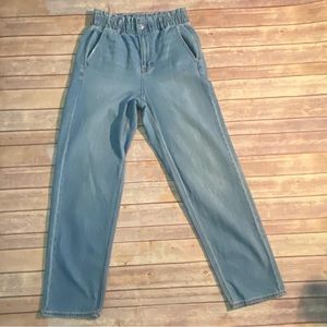 AMERICAN EAGLE Real Good Jeans Size 8